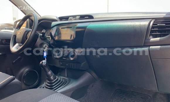 Ra Imported Toyota Hilux funfun Ọkọ̀ in Import - Dubai ni Ashanti Ra Imported Toyota Hilux funfun Ọkọ̀ in Import - Dubai ni Ashanti