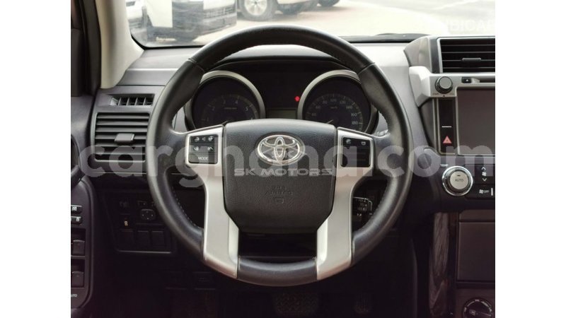 Big with watermark toyota prado ashanti import dubai 43071