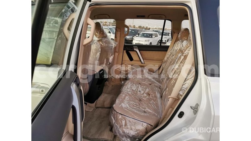 Big with watermark toyota prado ashanti import dubai 43072