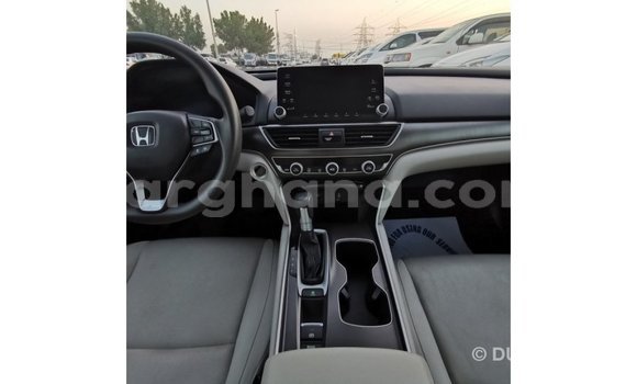 Buy Import Honda C Red Bike in Import - Dubai in Ashanti Buy Import Honda C Red Bike in Import - Dubai in Ashanti