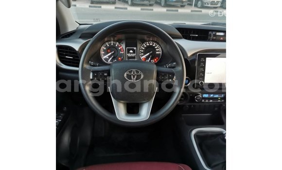 Ra Imported Toyota Hilux funfun Ọkọ̀ in Import - Dubai ni Ashanti Ra Imported Toyota Hilux funfun Ọkọ̀ in Import - Dubai ni Ashanti