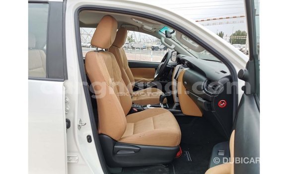 Ra Imported Toyota Fortuner funfun Ọkọ̀ in Import - Dubai ni Ashanti Ra Imported Toyota Fortuner funfun Ọkọ̀ in Import - Dubai ni Ashanti