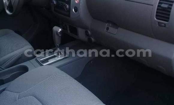 Ra Àlòkù Nissan Frontier Red Ọkọ̀ in Sekondi–Takoradi Metropolitan ni Oorun Ra Àlòkù Nissan Frontier Red Ọkọ̀ in Sekondi–Takoradi Metropolitan ni Oorun