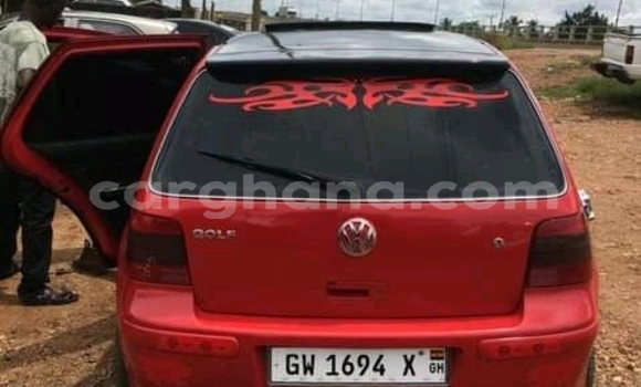 Sayi Na hannu Volkswagen Golf Red Mota in Accra a Greater Accra Sayi Na hannu Volkswagen Golf Red Mota in Accra a Greater Accra