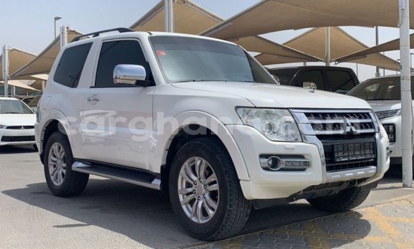 Sayi Imported Mitsubishi Pajero White Mota in Import - Dubai a Ashanti Sayi Imported Mitsubishi Pajero White Mota in Import - Dubai a Ashanti
