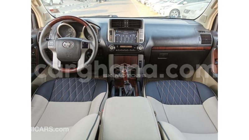 Big with watermark toyota prado ashanti import dubai 43105