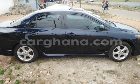 Ra Àlòkù Toyota Corolla Blue Ọkọ̀ in Adenta ni Greater Accra Ra Àlòkù Toyota Corolla Blue Ọkọ̀ in Adenta ni Greater Accra