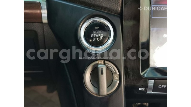 Big with watermark toyota land cruiser ashanti import dubai 43139