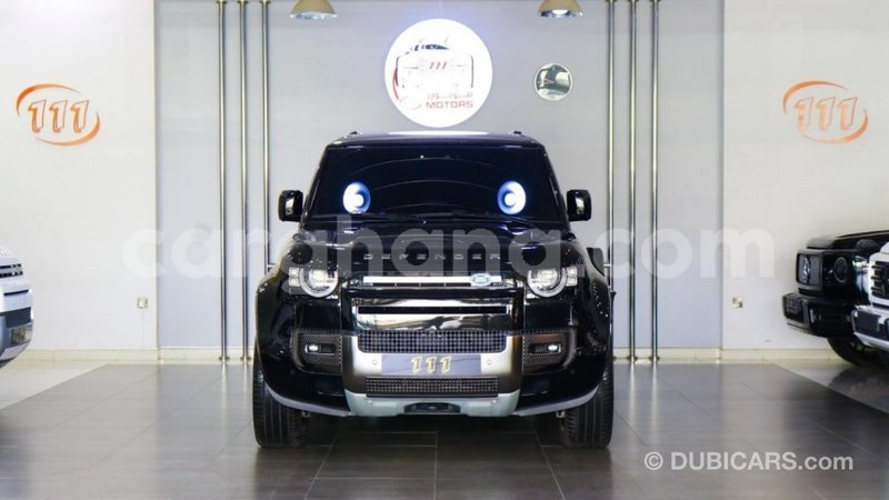 Big with watermark land rover defender ashanti import dubai 43141