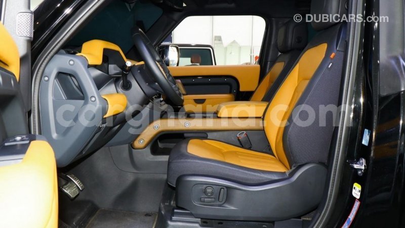 Big with watermark land rover defender ashanti import dubai 43141