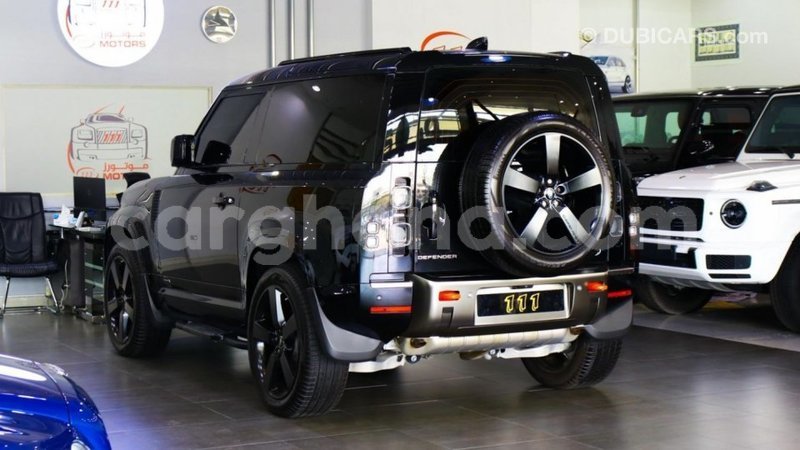 Big with watermark land rover defender ashanti import dubai 43141