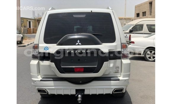Buy Import Mitsubishi Pajero White Car in Import - Dubai in Ashanti Buy Import Mitsubishi Pajero White Car in Import - Dubai in Ashanti