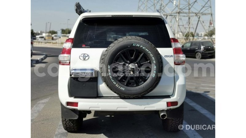 Big with watermark toyota prado ashanti import dubai 43145