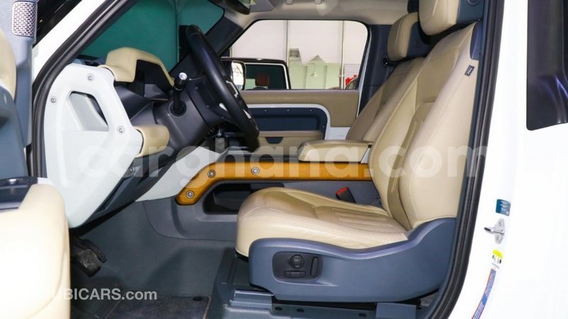 Big with watermark land rover defender ashanti import dubai 43147