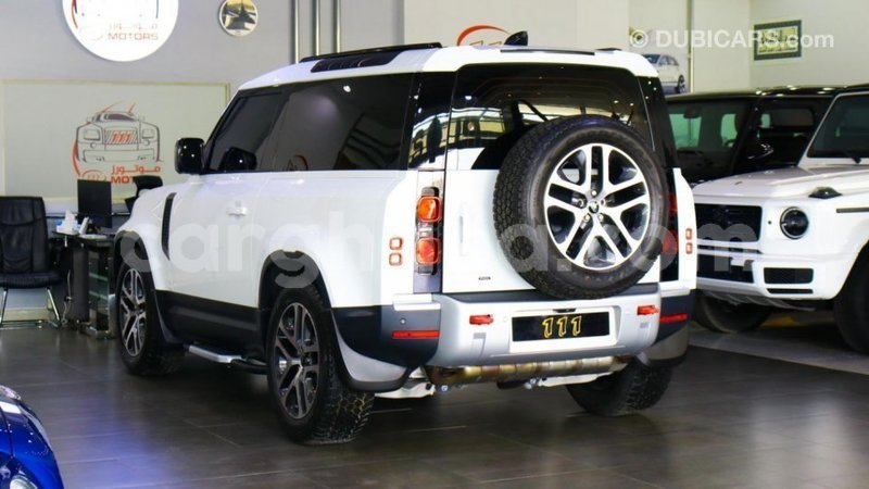 Big with watermark land rover defender ashanti import dubai 43147