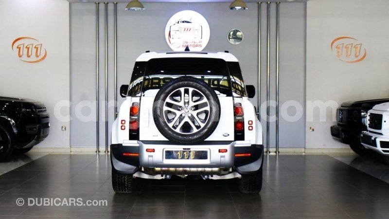 Big with watermark land rover defender ashanti import dubai 43147