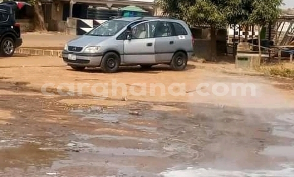 Sayi Na hannu Opel Astra Azurfa Mota in Accra a Greater Accra Sayi Na hannu Opel Astra Azurfa Mota in Accra a Greater Accra