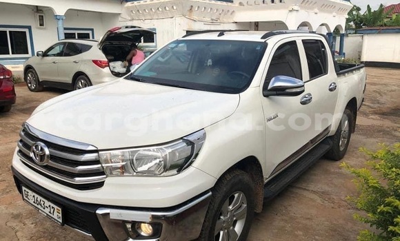 Buy Used Toyota Hilux White Car in Ashaiman in Greater Accra Buy Used Toyota Hilux White Car in Ashaiman in Greater Accra