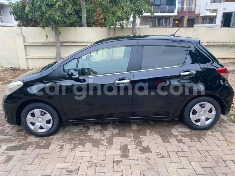 Big with watermark toyota vitz greater accra ashaiman 43182