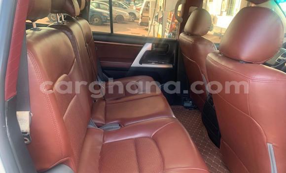 Sayi Na hannu Toyota Land Cruiser White Mota in Tema a Greater Accra Sayi Na hannu Toyota Land Cruiser White Mota in Tema a Greater Accra