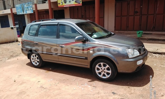 Sayi Na hannu Kia Carens M Mota in Adenta a Greater Accra Sayi Na hannu Kia Carens M Mota in Adenta a Greater Accra