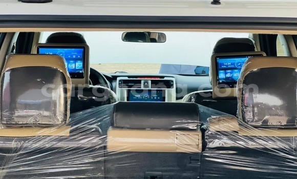 Buy Import Toyota 4Runner White Car in Accra in Greater Accra Buy Import Toyota 4Runner White Car in Accra in Greater Accra