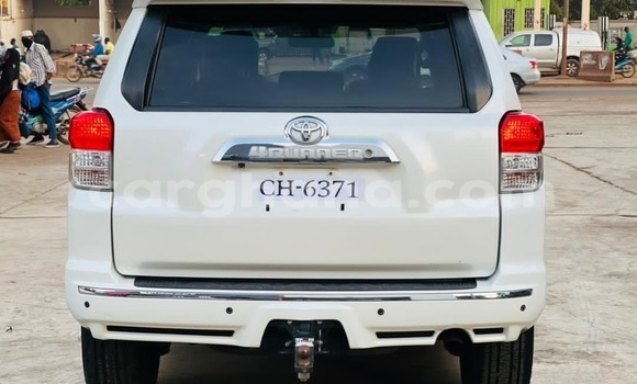 Buy Import Toyota 4Runner White Car in Accra in Greater Accra Buy Import Toyota 4Runner White Car in Accra in Greater Accra