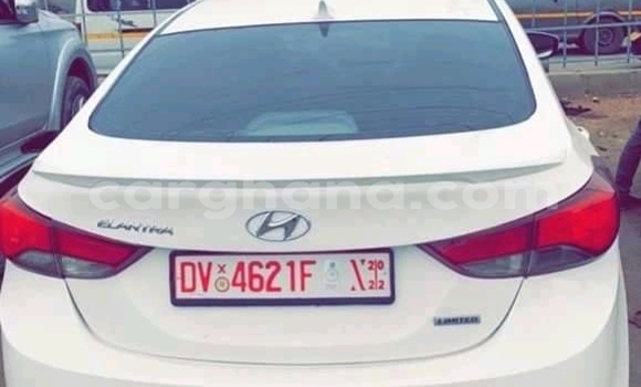 Buy Used Hyundai Elantra White Car in Accra in Greater Accra Buy Used Hyundai Elantra White Car in Accra in Greater Accra
