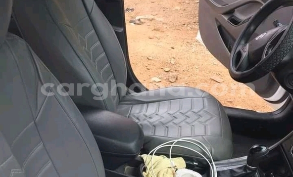 Buy Used Hyundai Elantra White Car in Accra in Greater Accra Buy Used Hyundai Elantra White Car in Accra in Greater Accra