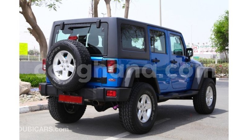 Big with watermark jeep wrangler ashanti import dubai 43220