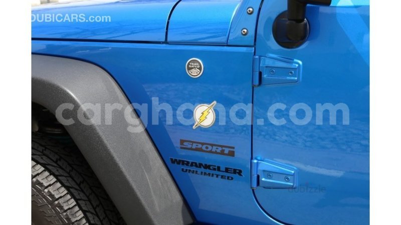 Big with watermark jeep wrangler ashanti import dubai 43220