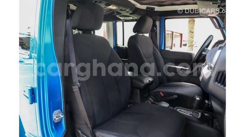 Big with watermark jeep wrangler ashanti import dubai 43220