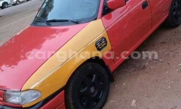 Sayi Na hannu Opel Astra Red Mota in Accra a Greater Accra Sayi Na hannu Opel Astra Red Mota in Accra a Greater Accra