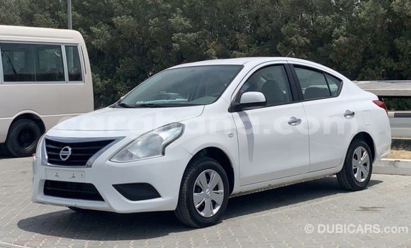 Ra Imported Nissan Sunny funfun Ọkọ̀ in Import - Dubai ni Ashanti Ra Imported Nissan Sunny funfun Ọkọ̀ in Import - Dubai ni Ashanti