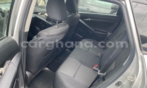 Ra Àlòkù Pontiac Vibe Silver Ọkọ̀ in Sekondi–Takoradi Metropolitan ni Oorun Ra Àlòkù Pontiac Vibe Silver Ọkọ̀ in Sekondi–Takoradi Metropolitan ni Oorun