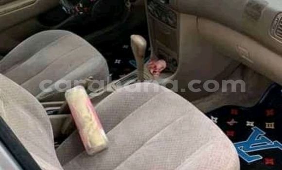 Sayi Na hannu Toyota Corolla Azurfa Mota in Accra a Greater Accra Sayi Na hannu Toyota Corolla Azurfa Mota in Accra a Greater Accra