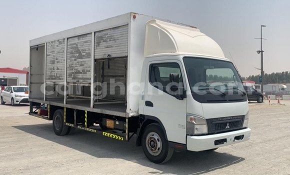 Ra Imported Mitsubishi i funfun Ọkọ̀ in Import - Dubai ni Ashanti Ra Imported Mitsubishi i funfun Ọkọ̀ in Import - Dubai ni Ashanti