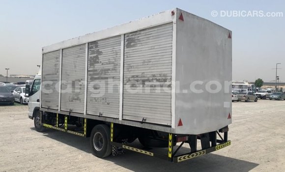 Ra Imported Mitsubishi i funfun Ọkọ̀ in Import - Dubai ni Ashanti Ra Imported Mitsubishi i funfun Ọkọ̀ in Import - Dubai ni Ashanti