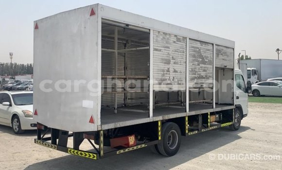 Ra Imported Mitsubishi i funfun Ọkọ̀ in Import - Dubai ni Ashanti Ra Imported Mitsubishi i funfun Ọkọ̀ in Import - Dubai ni Ashanti