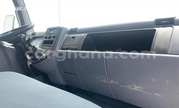 Ra Imported Mitsubishi i funfun Ọkọ̀ in Import - Dubai ni Ashanti Ra Imported Mitsubishi i funfun Ọkọ̀ in Import - Dubai ni Ashanti