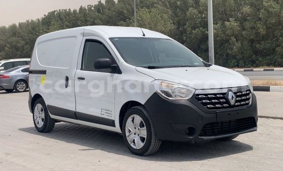 Ra Imported Renault 19 funfun Ọkọ̀ in Import - Dubai ni Ashanti Ra Imported Renault 19 funfun Ọkọ̀ in Import - Dubai ni Ashanti