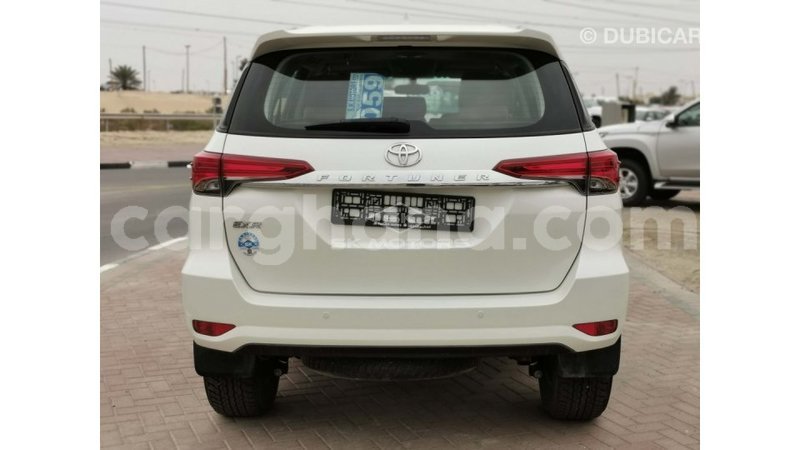 Big with watermark toyota fortuner ashanti import dubai 43279