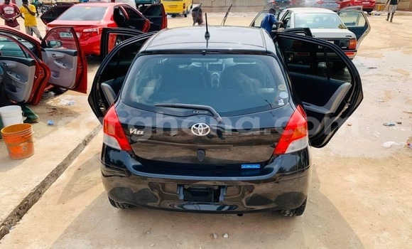 Ra Àlòkù Toyota Vitz Black Ọkọ̀ in Accra ni Greater Accra