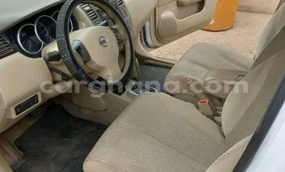 Ra Àlòkù Nissan 720 Miiran Ọkọ̀ in Accra ni Greater Accra Ra Àlòkù Nissan 720 Miiran Ọkọ̀ in Accra ni Greater Accra