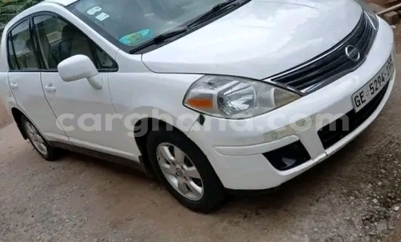 Ra Àlòkù Nissan 720 Miiran Ọkọ̀ in Accra ni Greater Accra Ra Àlòkù Nissan 720 Miiran Ọkọ̀ in Accra ni Greater Accra