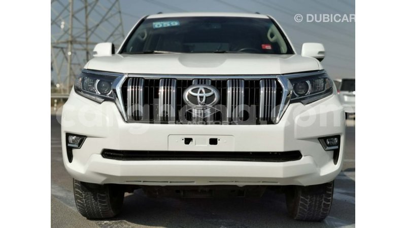 Big with watermark toyota prado ashanti import dubai 43303