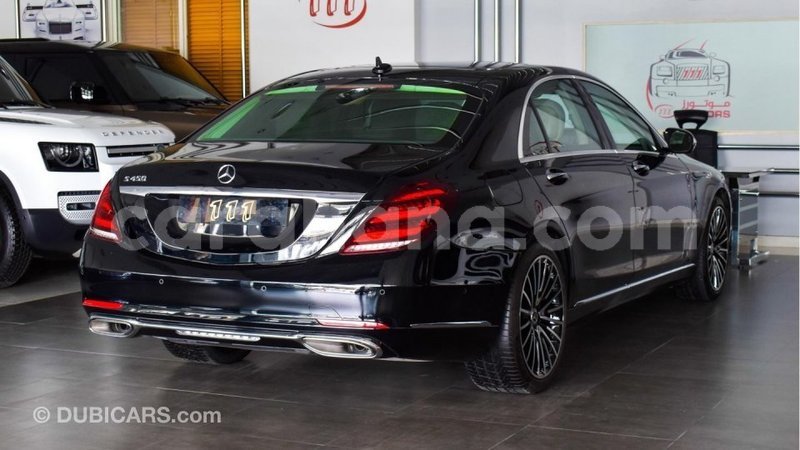 Big with watermark mercedes benz a200 ashanti import dubai 43310