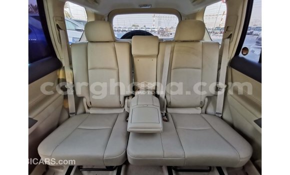 Buy Import Toyota Prado White Car in Import - Dubai in Ashanti Buy Import Toyota Prado White Car in Import - Dubai in Ashanti