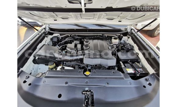 Buy Import Toyota Prado White Car in Import - Dubai in Ashanti Buy Import Toyota Prado White Car in Import - Dubai in Ashanti