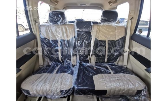 Ra Imported Toyota Prado funfun Ọkọ̀ in Import - Dubai ni Ashanti Ra Imported Toyota Prado funfun Ọkọ̀ in Import - Dubai ni Ashanti